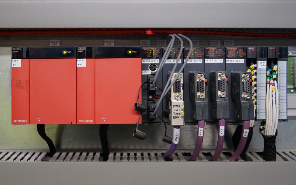 Reparing of All VFD's , Servo, DC Drives & CNC Controllers